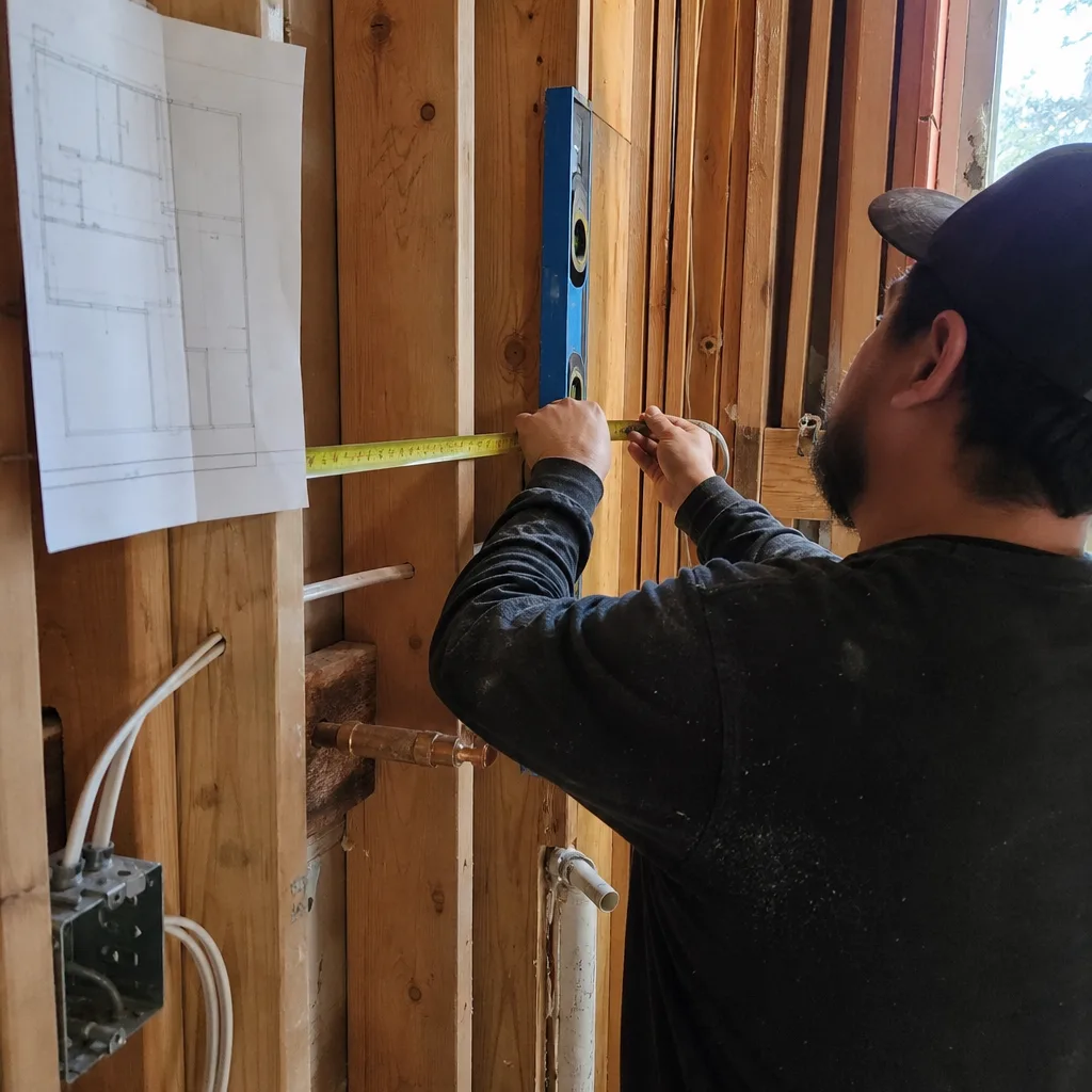 General Contractor in Bloomington